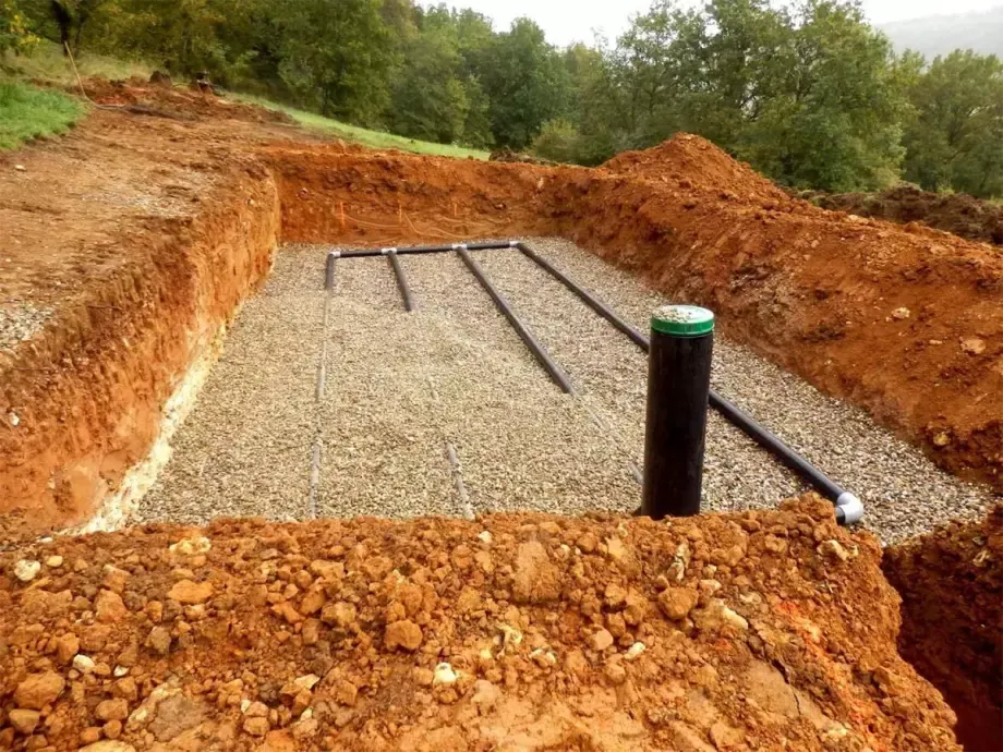 Installation réseaux d'eaux à Villecroze